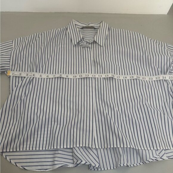 ZARA Blue & White Button-Down Shirt w/ Peplum Back & Pearl Sleeve Accents – S - Picture 9 of 16